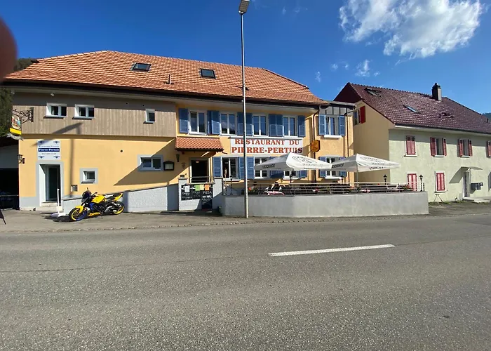 Affittacamere Restaurant Pierre Pertuis